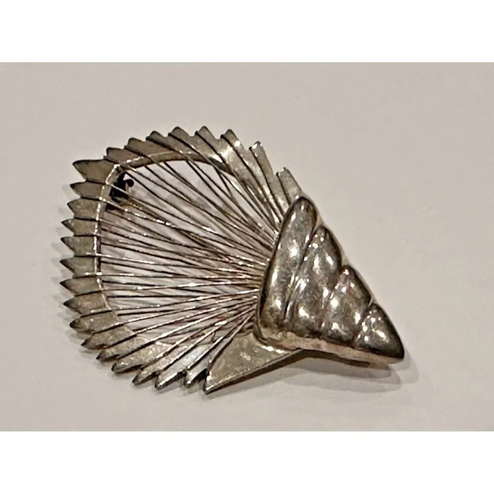 TAXCO TA-116 STERLING SILVER 925 WIRE ART SPIRAL SEASHELL 2" BROOCH PIN EUC - Picture 4 of 6